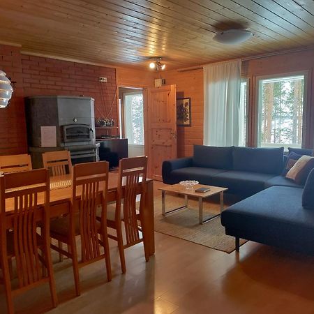 Lake Cottage Jaenisvaara Kolinkylä Екстериор снимка